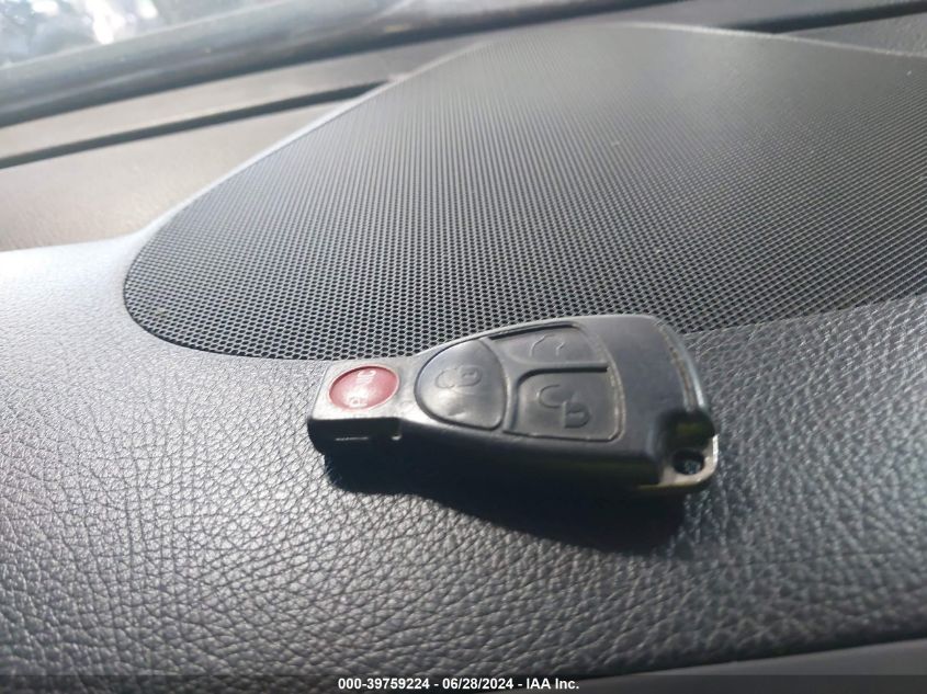 2005 Mercedes-Benz C 320 Luxury 4Matic VIN: WDBRF84J25F672023 Lot: 39759224