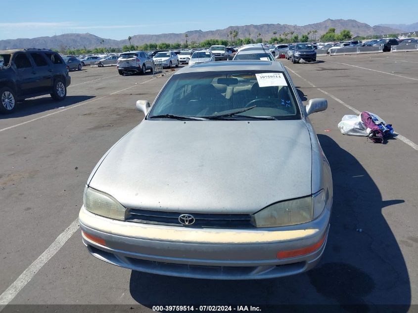 1992 Toyota Camry Le VIN: JT2SK12E7N0049567 Lot: 39759514