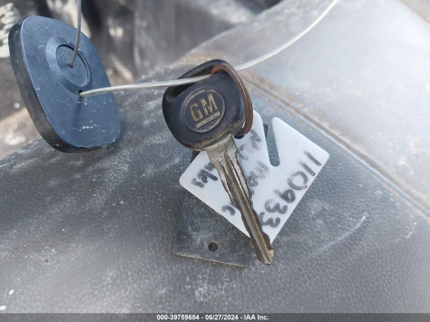 2011 Chevrolet Silverado K1500 VIN: 1GCNKPEA2BZ342039 Lot: 39759684