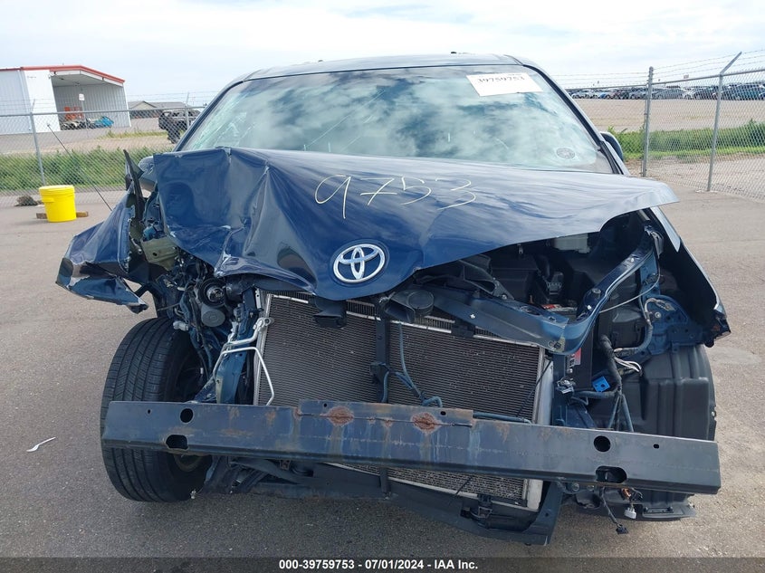 2012 Toyota Sienna Xle V6 8 Passenger VIN: 5TDYK3DC1CS243773 Lot: 39759753