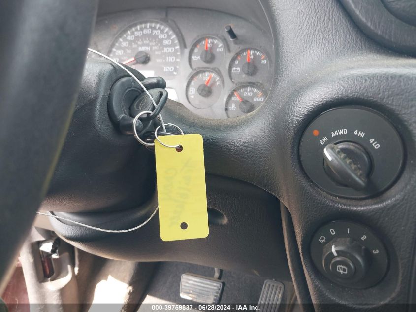 2005 Chevrolet Trailblazer Ls VIN: 1GNDT13S252237815 Lot: 39759837