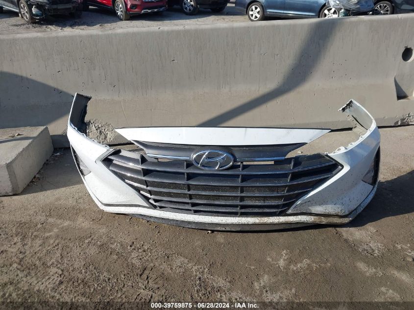 2019 Hyundai Elantra Se VIN: 5NPD74LF8KH488463 Lot: 39759875