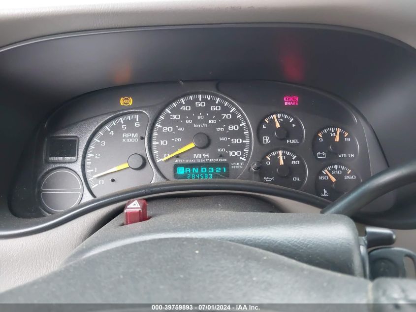 2001 Chevrolet Tahoe Lt VIN: 1GNEK13T51J175326 Lot: 39759893