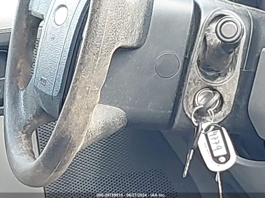 2005 Ford F-150 Stx/Xl/Xlt VIN: 1FTRF12255NB82444 Lot: 39759915