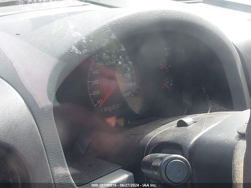 2005 Ford F-150 Stx/Xl/Xlt VIN: 1FTRF12255NB82444 Lot: 39759915