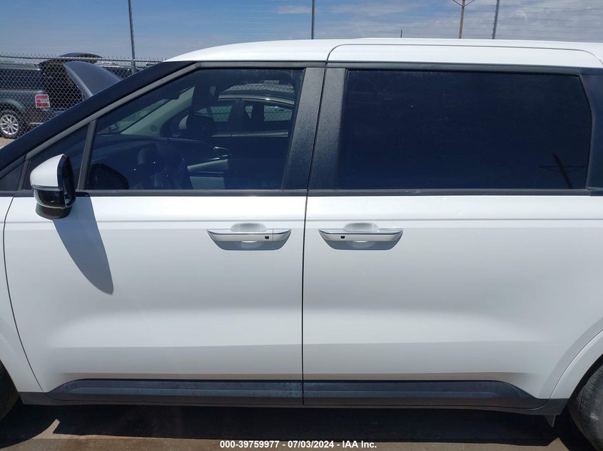 2023 KIA CARNIVAL MPV LX - KNDNB4H31P6258816