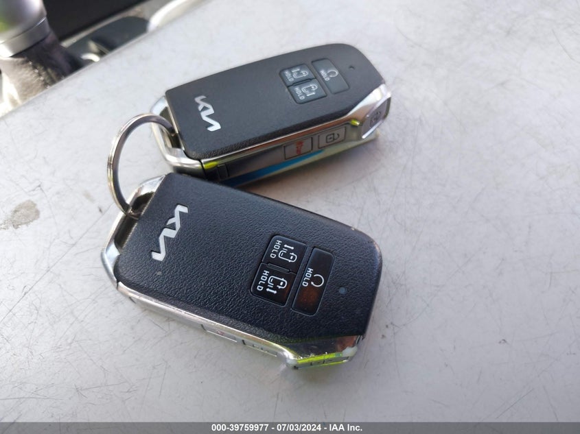 2023 KIA CARNIVAL MPV LX - KNDNB4H31P6258816