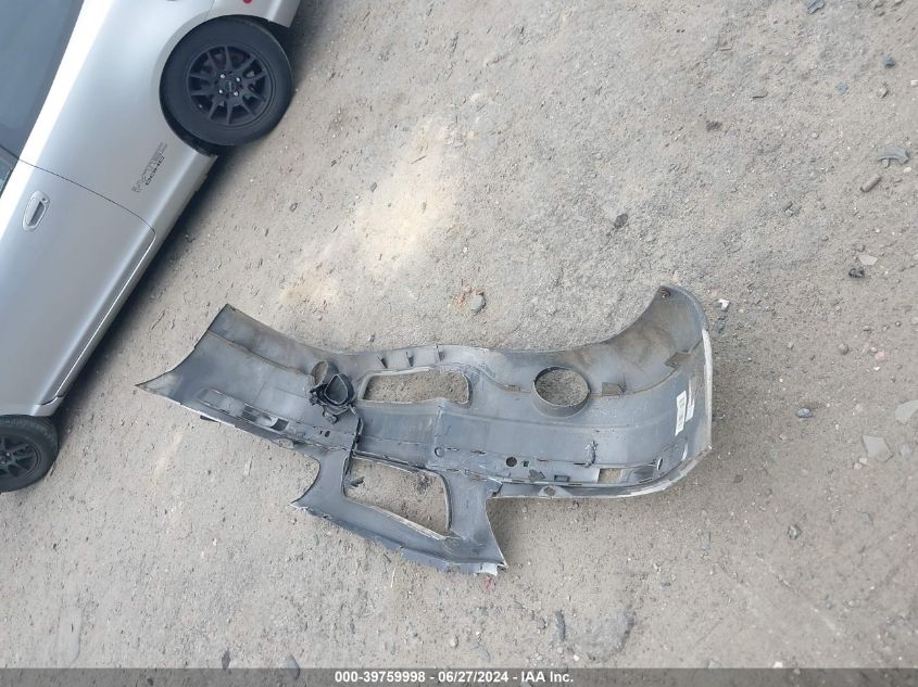 2004 Volvo S60 2.4 VIN: YV1RS61T542353769 Lot: 39759998