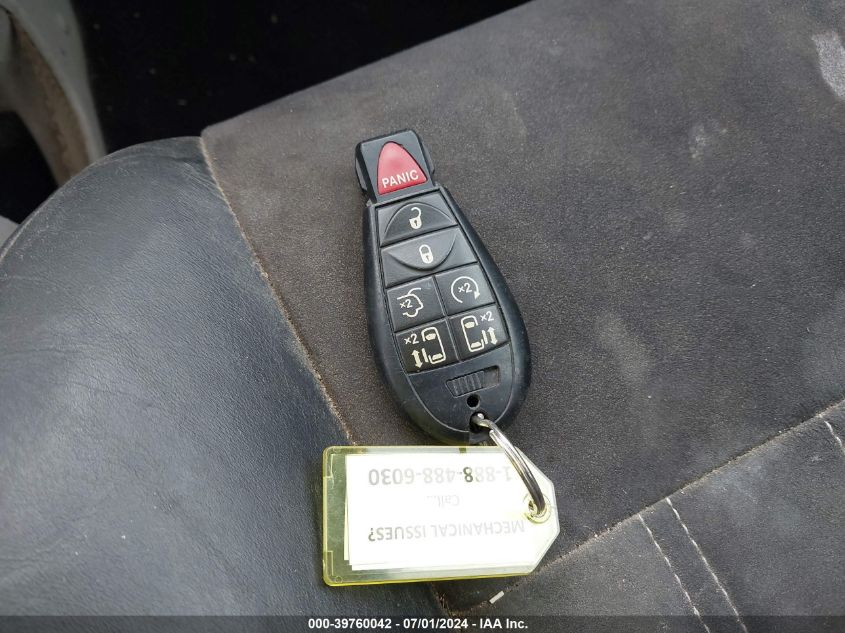 2014 Chrysler Town & Country Touring-L 30Th Anniversary VIN: 2C4RC1CG5ER364344 Lot: 39760042