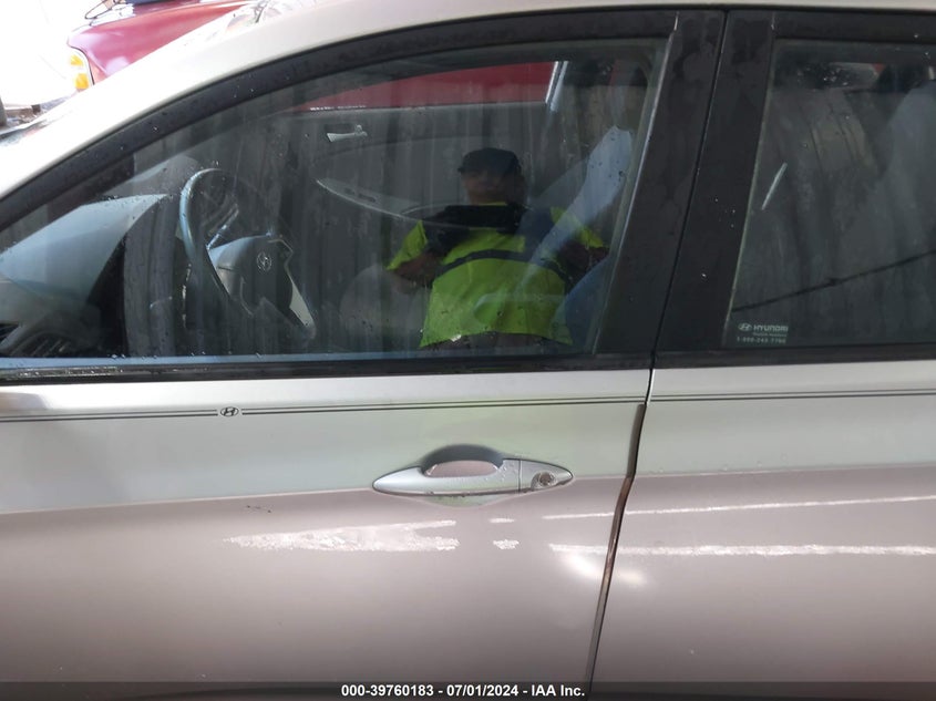 2012 Hyundai Accent Gs VIN: KMHCT5AE0CU024268 Lot: 39760183