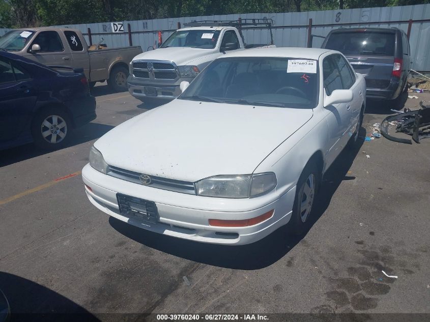 1994 Toyota Camry Le VIN: 4T1SK12E9RU405311 Lot: 39760240