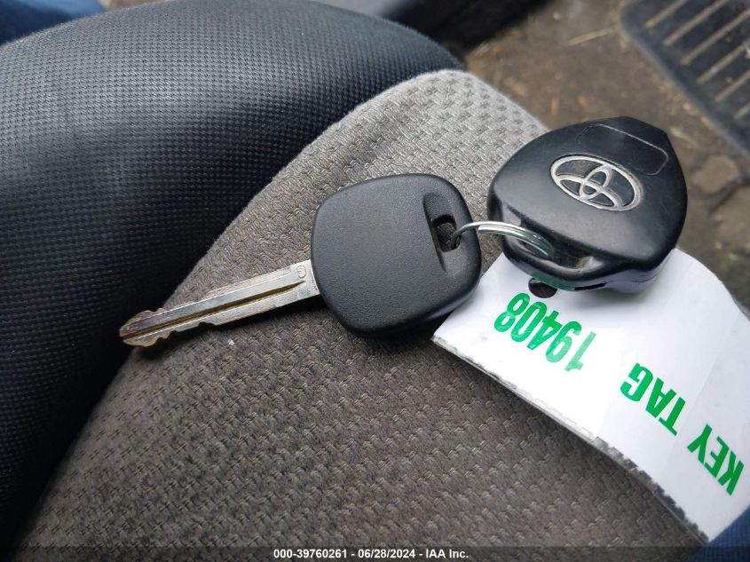 2012 Toyota Yaris VIN: JTDKTUD3XCD521171 Lot: 39760261