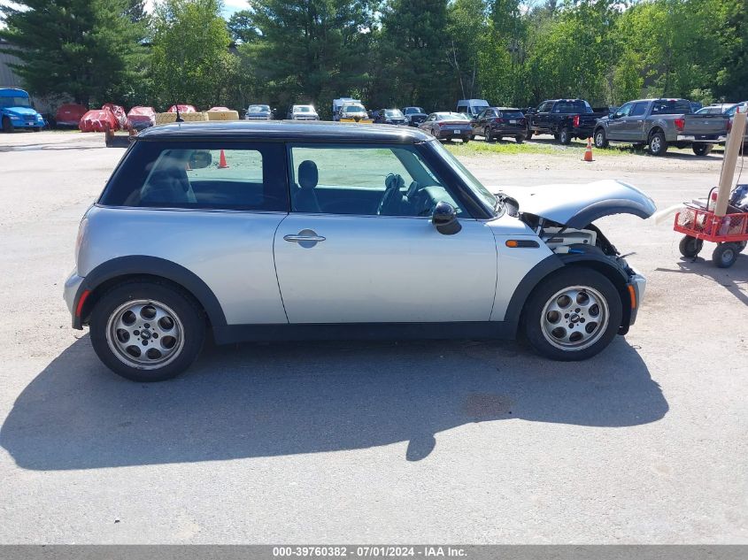 2004 Mini Cooper VIN: WMWRC33404TJ62307 Lot: 39760382