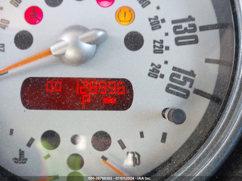 2004 Mini Cooper VIN: WMWRC33404TJ62307 Lot: 39760382