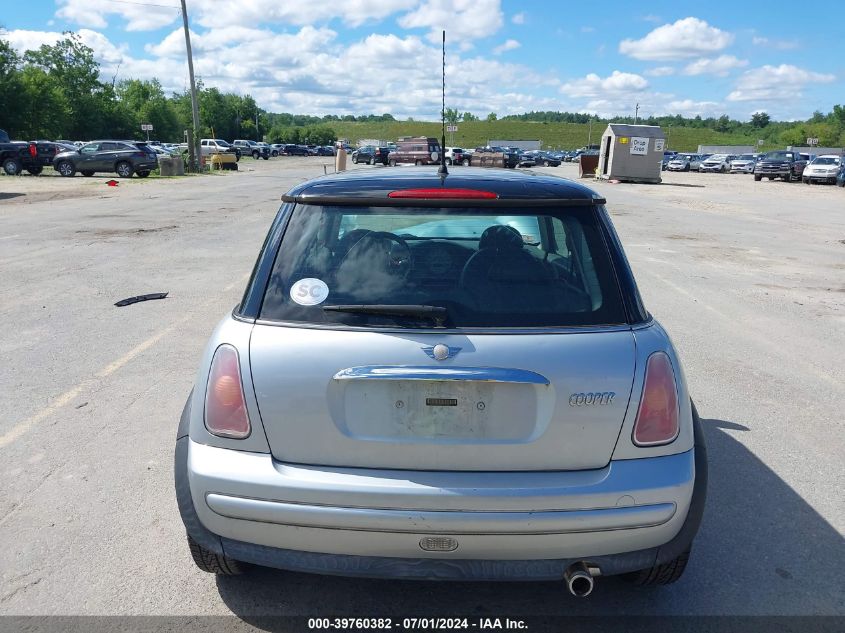 2004 Mini Cooper VIN: WMWRC33404TJ62307 Lot: 39760382