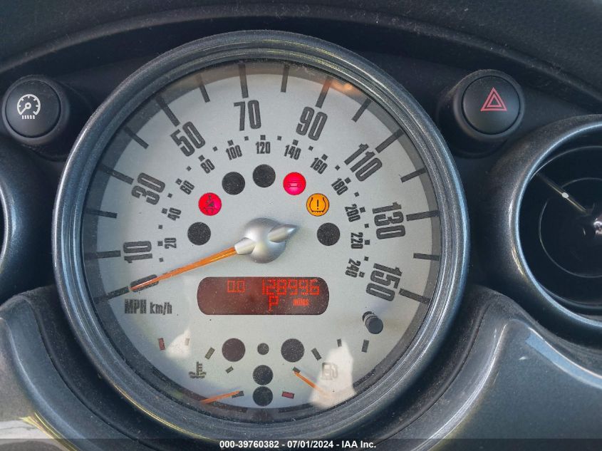 2004 Mini Cooper VIN: WMWRC33404TJ62307 Lot: 39760382