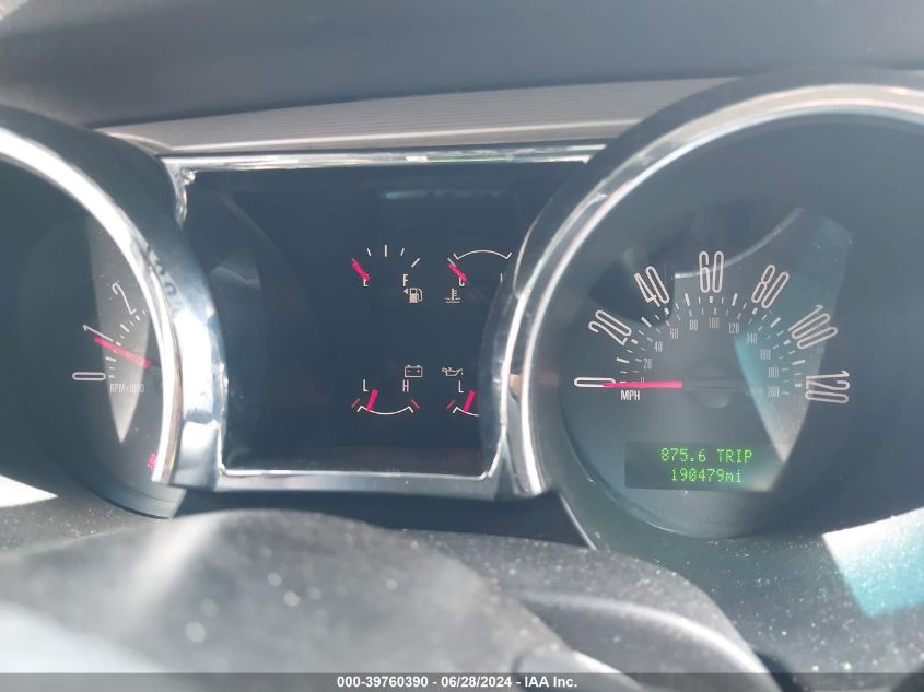 2009 Ford Mustang VIN: 1ZVHT80N995136371 Lot: 39760390