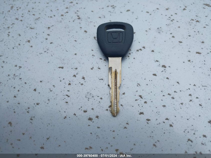 2000 Honda Accord 2.3 Lx VIN: 1HGCG5640YA036844 Lot: 39760400