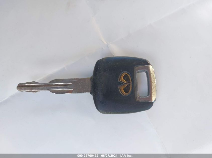 1998 Infiniti Qx4 VIN: JNRAR05Y1WW032289 Lot: 39760432