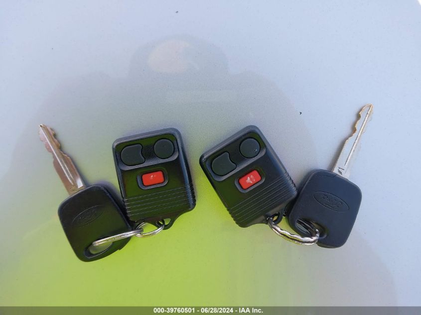 2001 Ford Escape Xlt VIN: 1FMYU04191KE77490 Lot: 39760501