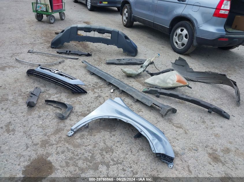 2009 Honda Cr-V Lx VIN: 3CZRE38389G701347 Lot: 39760565