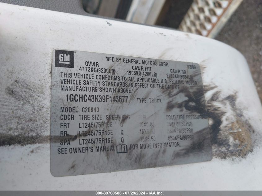 2009 Chevrolet Silverado 2500Hd Work Truck VIN: 1GCHC43K39F143677 Lot: 39760585