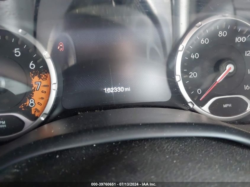 2015 Jeep Renegade Limited VIN: ZACCJADT2FPB38114 Lot: 39760651