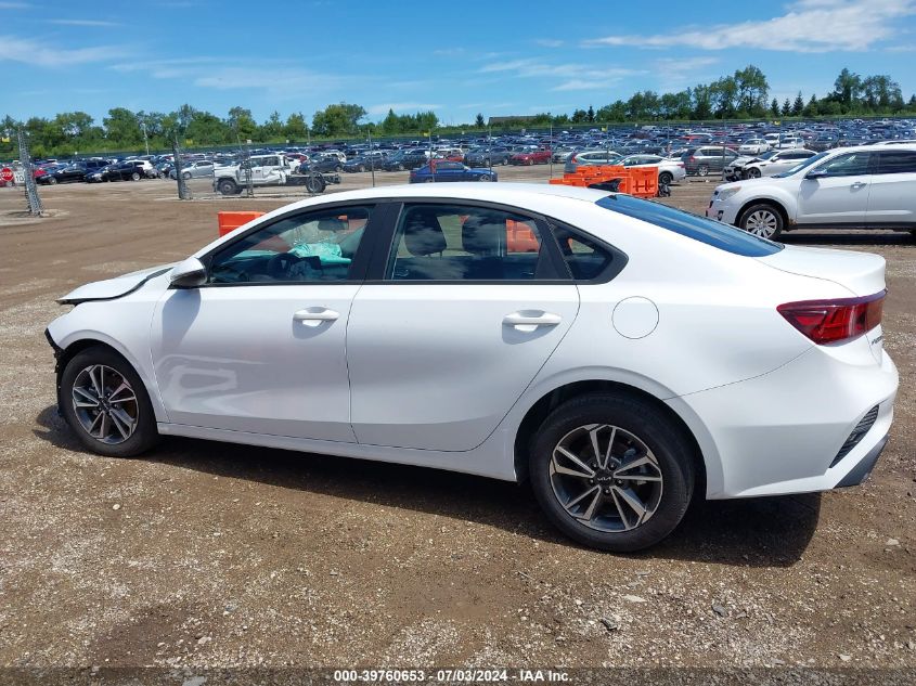 2024 Kia Forte Lxs VIN: 3KPF24AD0RE751360 Lot: 39760653