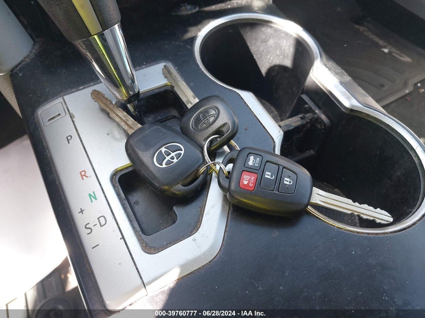 2014 Toyota Camry Le VIN: 4T4BF1FK8ER362407 Lot: 39760777