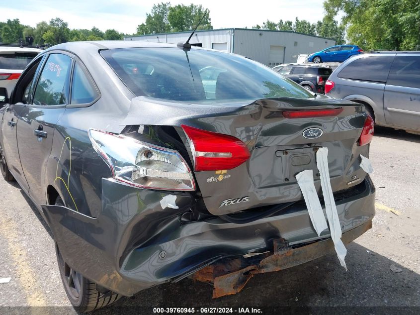 2016 Ford Focus Se VIN: 1FADP3F29GL309858 Lot: 39760945