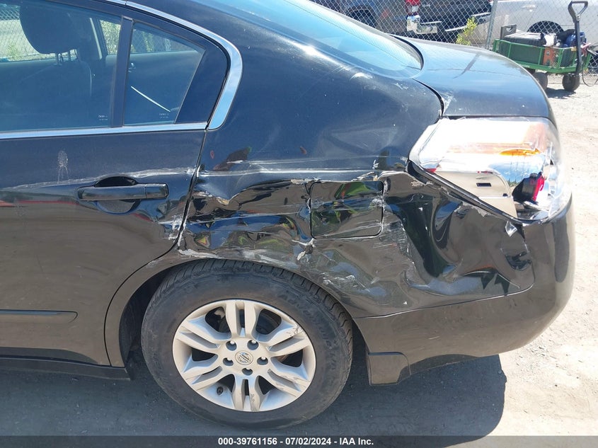 2011 Nissan Altima 2.5 S VIN: 1N4AL2AP0BN438841 Lot: 39761156