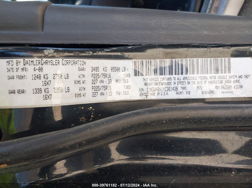 2000 Jeep Grand Cherokee Laredo VIN: 1J4GW48N1YC361438 Lot: 39761182