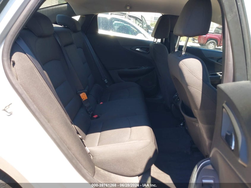 2018 Chevrolet Malibu Lt VIN: 1G1ZD5ST1JF196893 Lot: 39761268