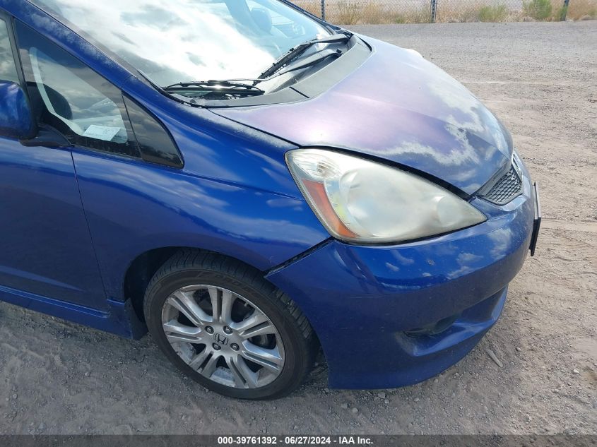 2010 Honda Fit Sport VIN: JHMGE8H48AS018725 Lot: 39761392