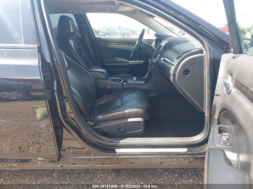 2016 Chrysler 300C VIN: 2C3CCAEG0GH342817 Lot: 39761458