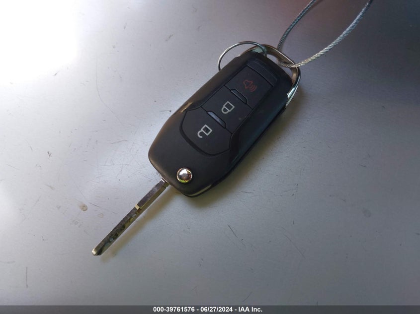 2022 Ford Ranger Xl VIN: 1FTER4FH6NLD33275 Lot: 39761576