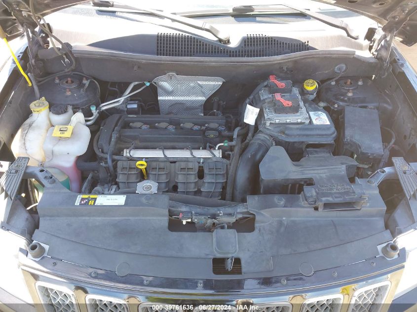 2016 Jeep Compass Latitude VIN: 1C4NJCEA5GD783342 Lot: 39761636