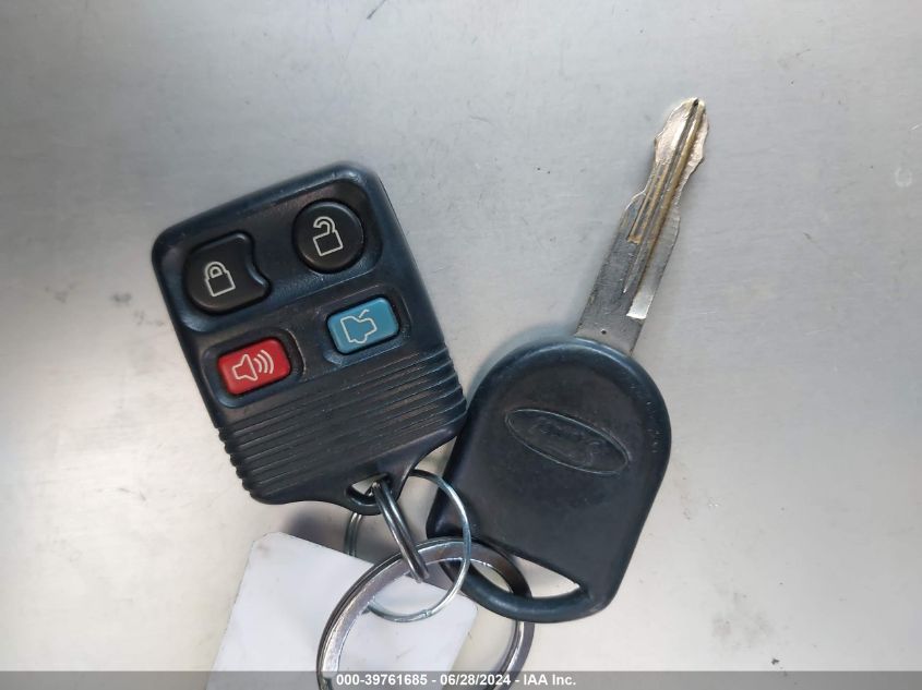 2009 Ford Focus Ses VIN: 1FAHP36N79W266487 Lot: 39761685