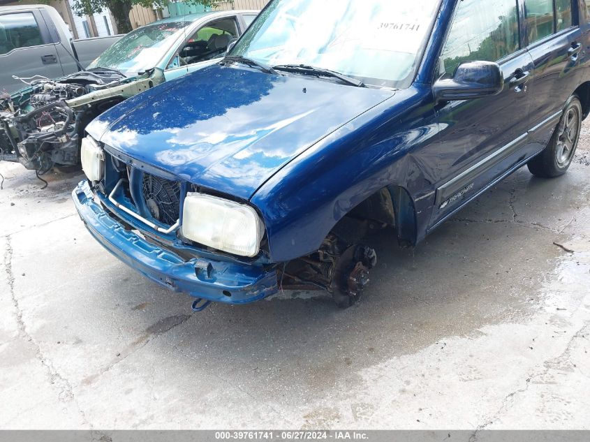 2002 Chevrolet Tracker Hard Top Base VIN: 2CNBJ13C226921515 Lot: 39761741