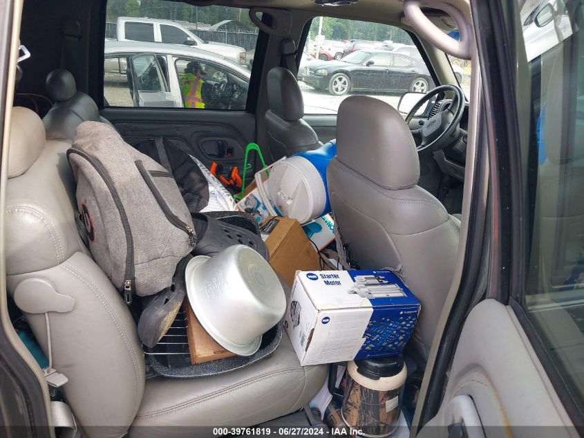 1999 Chevrolet Suburban 1500 Lt VIN: 3GNFK16R6XG202211 Lot: 39761819