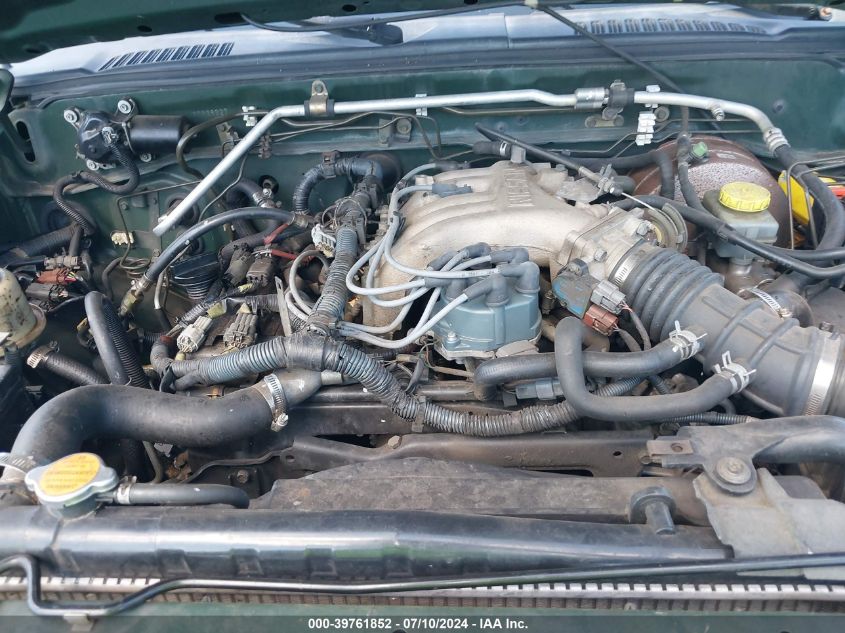 2002 Nissan Xterra Xe VIN: 5N1ED28T22C538927 Lot: 39761852