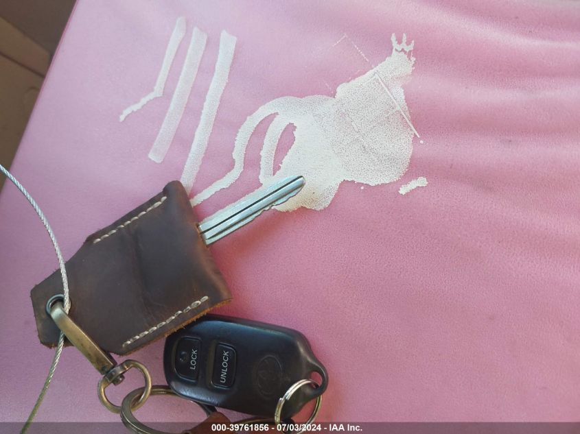 2005 Toyota Highlander V6 VIN: JTEGP21AX50082142 Lot: 39761856