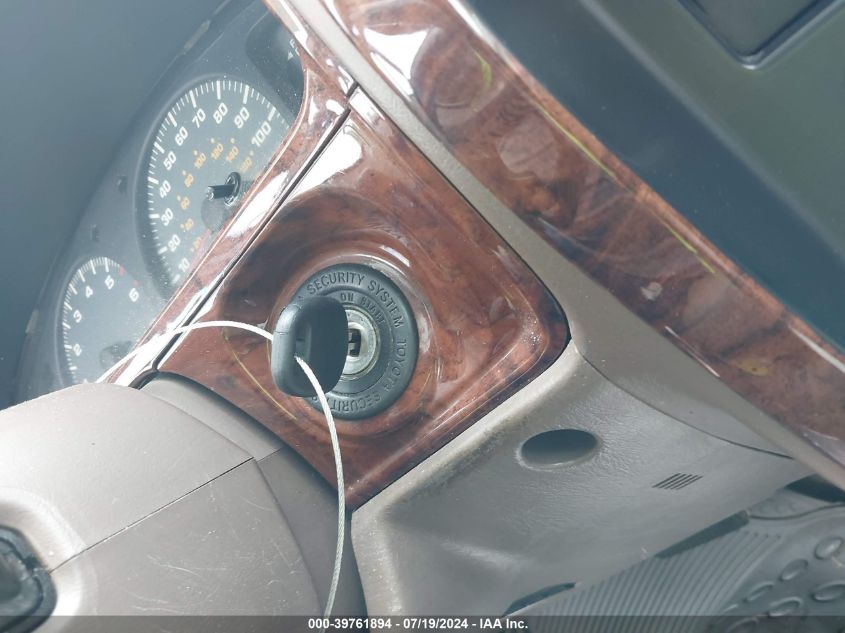 1999 Toyota 4Runner Limited V6 VIN: JT3GN87R7X0109492 Lot: 39761894