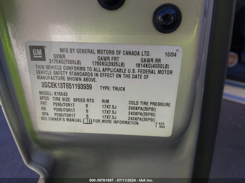 2005 Chevrolet Silverado 1500 Z71 VIN: 2GCEK13T651193939 Lot: 39761897