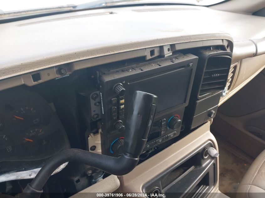 2005 Chevrolet Suburban 1500 Z71 VIN: 3GNFK16Z55G262784 Lot: 39761906