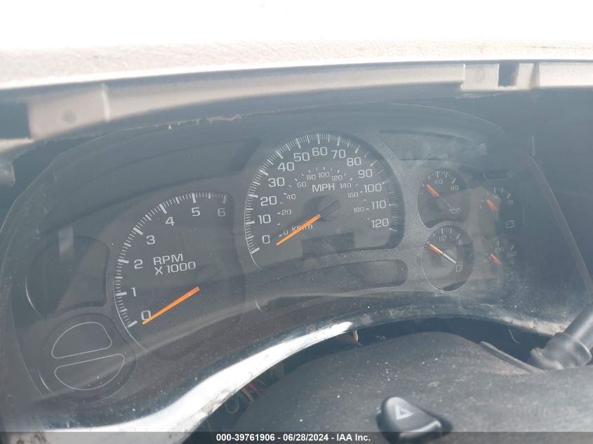 2005 Chevrolet Suburban 1500 Z71 VIN: 3GNFK16Z55G262784 Lot: 39761906