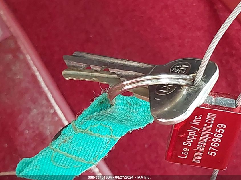 1976 Jaguar E-Pace VIN: UG2T57931BW Lot: 39761984