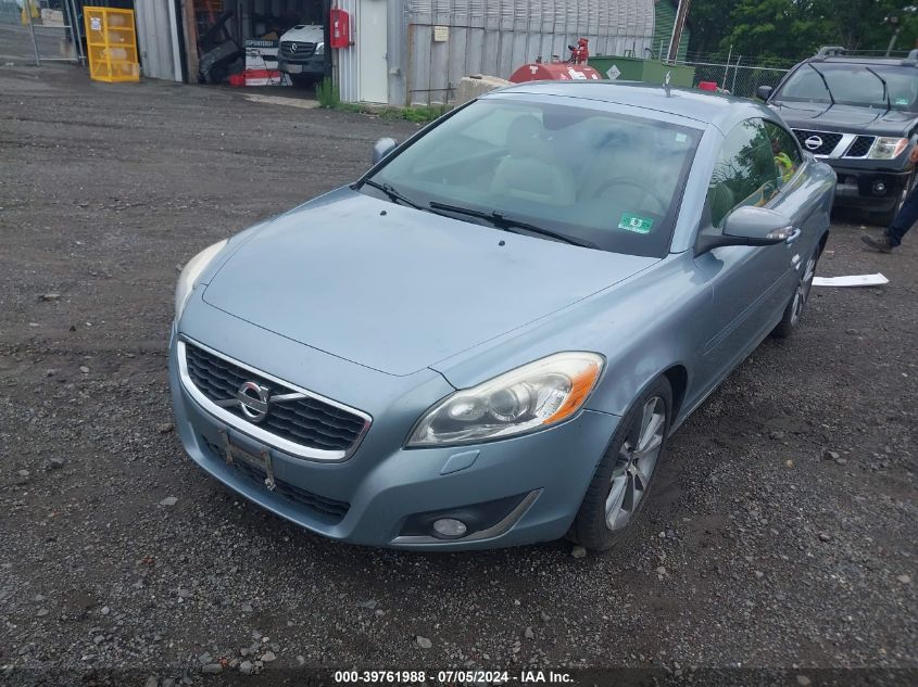 2013 Volvo C70 T5/T5 Platinum/T5 Premier Plus VIN: YV1672MC7DJ136853 Lot: 39761988