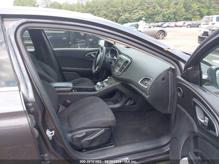 2016 CHRYSLER 200 LIMITED - 1C3CCCAB3GN104649