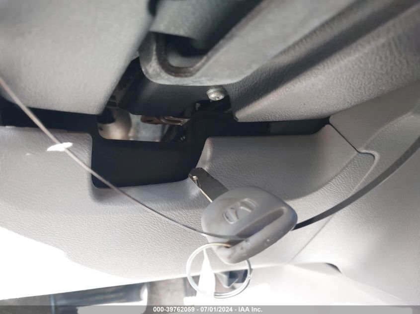 2008 Honda Cr-V Lx VIN: 3CZRE38318G708638 Lot: 39762059